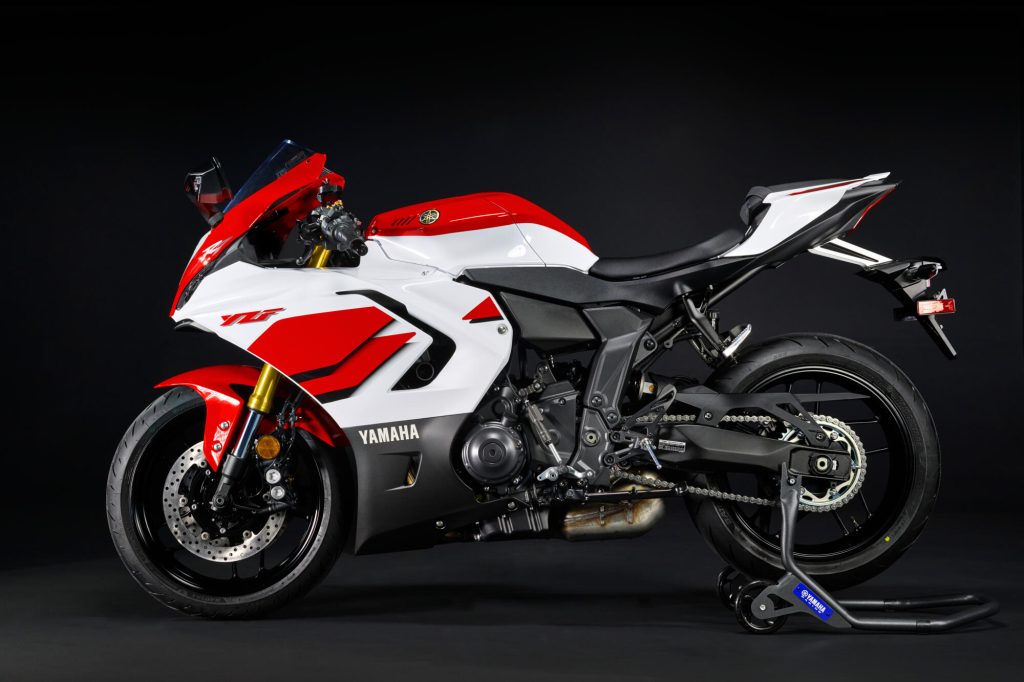 2026 Yamaha YZF700R7 EU NA Detail 006 03